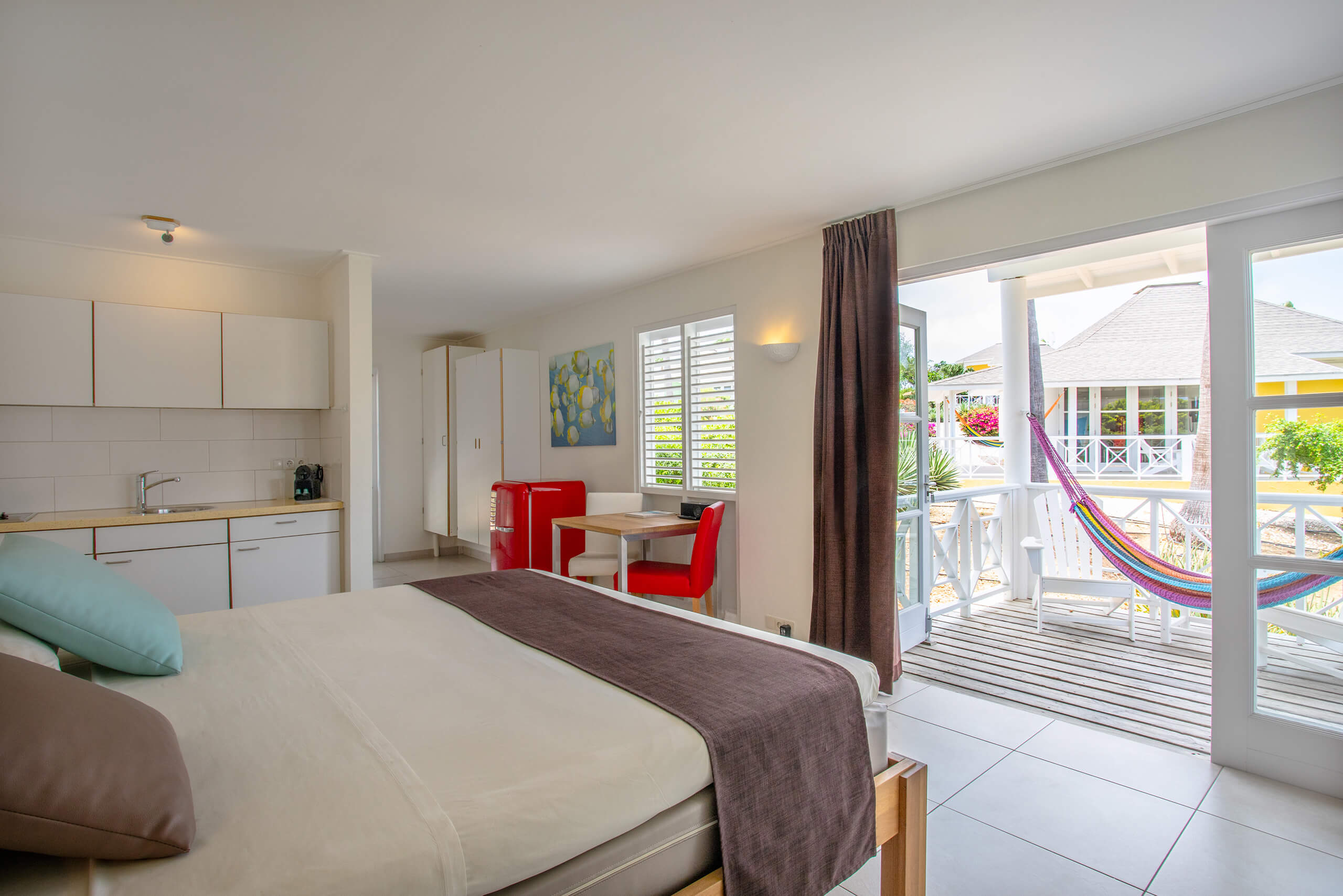 studio-room-image-main